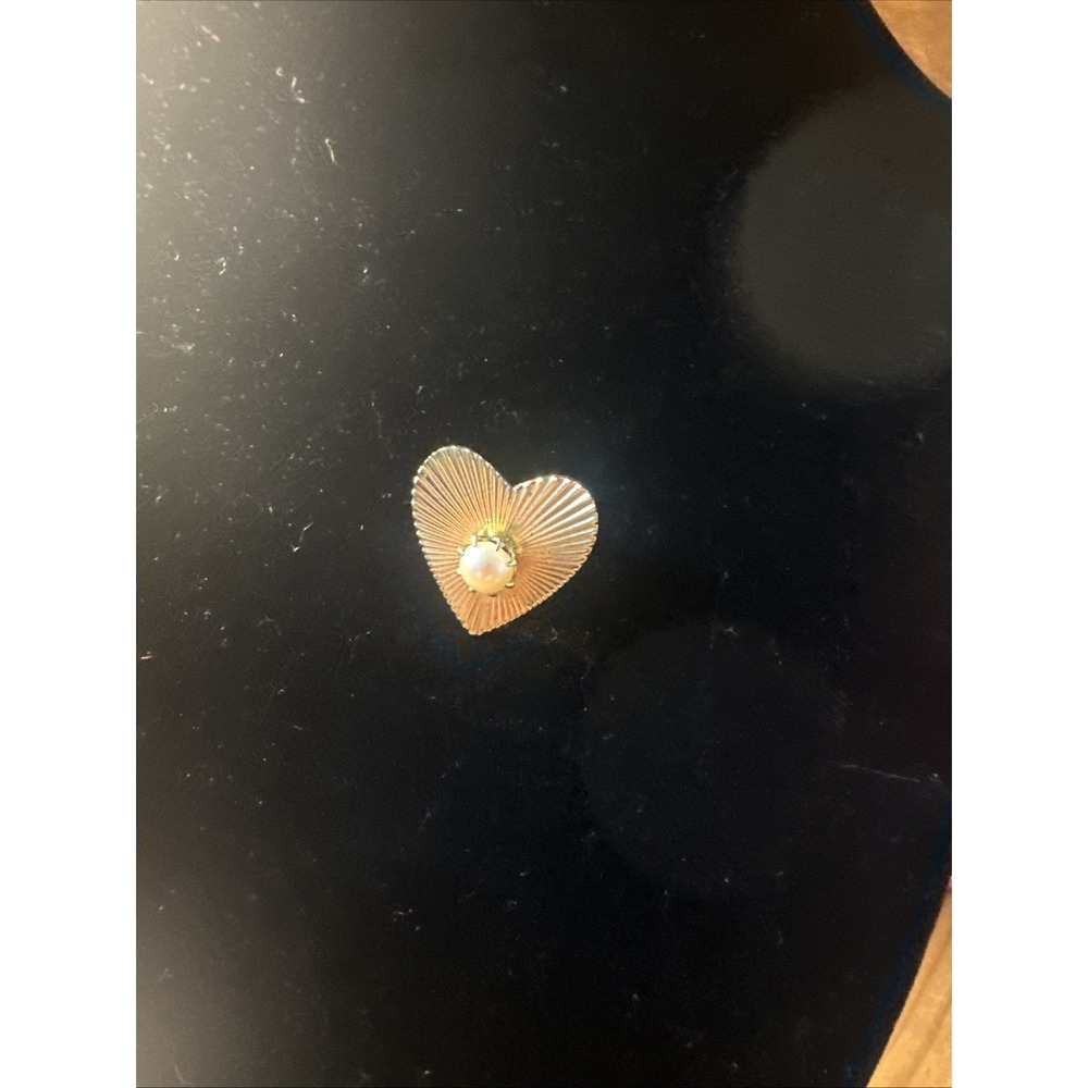 Vintage Coro Rayed Ridge Heart w/Cultured Pearl Gold Plate 1" Brooch